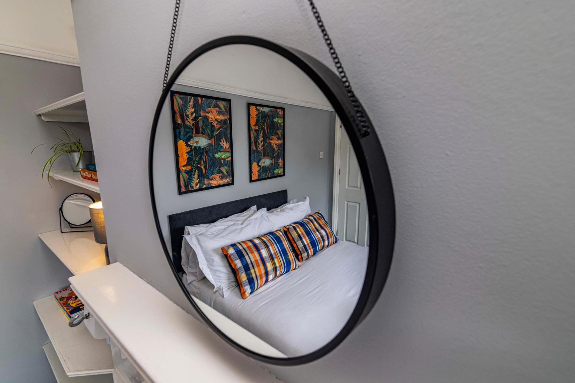 Lovely 4Bdr Home- Off Street Parking Sleeps 7 Nottingham Eksteriør bilde